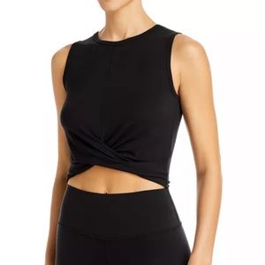 Alo twist bottom tank